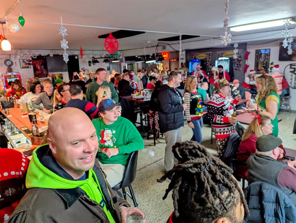 Rowdy Rudolph & the Eight Tiny Bars of Christmas